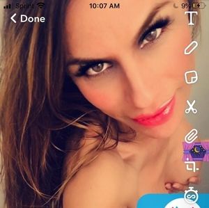 Meet your Posher, Nicole